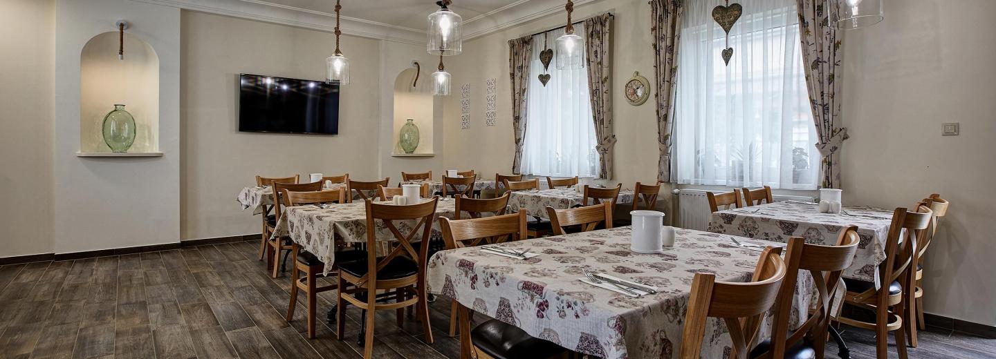 © Eurotours Mosonmagyarovar
