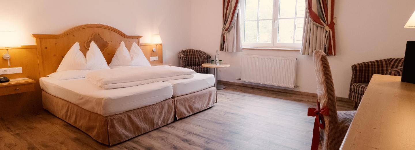 © Eurotours „Schützenzimmer” kétágyas szoba