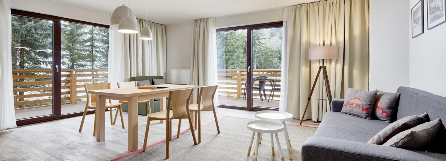 © Eurotours „Alpenwohnen.M” Comfort erkélyes apartman