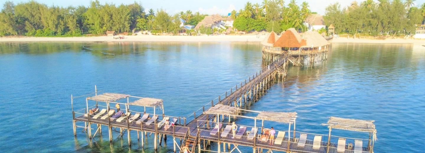 © Eurotours Zanzibár – fürdőzés