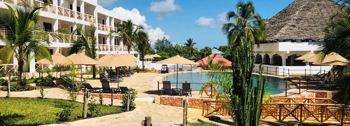 © Eurotours Zanzibár – fürdőzés