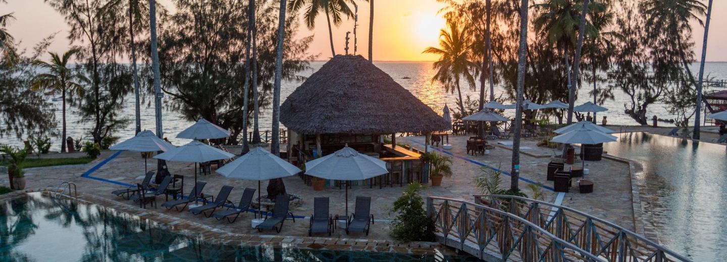 © Eurotours Zanzibár – fürdőzés