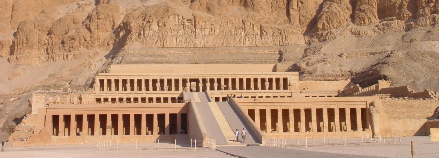 © Eurotours Egyiptom – hajóút a Níluson és fürdőzés
