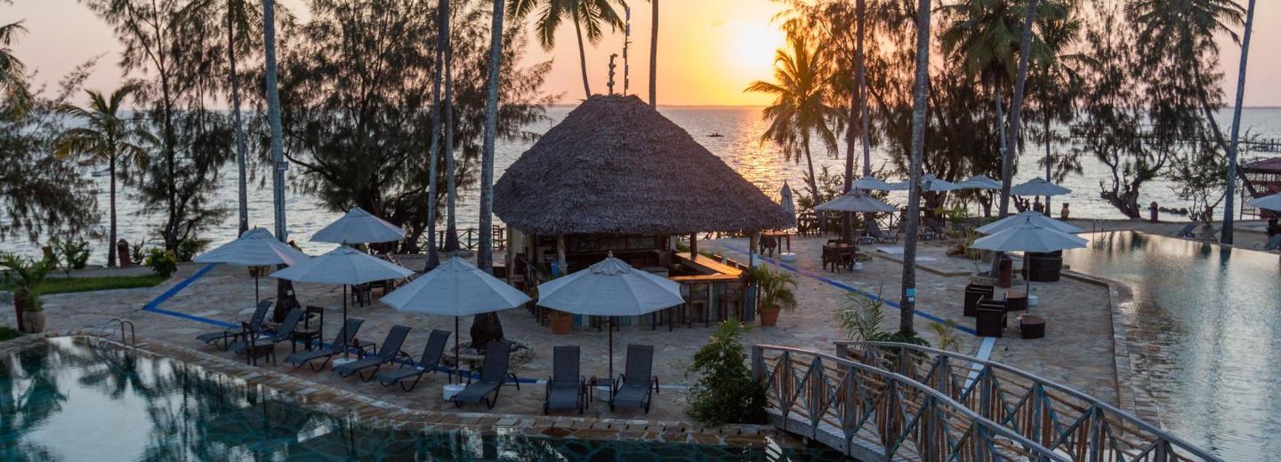 © Eurotours Zanzibár – fürdőzés