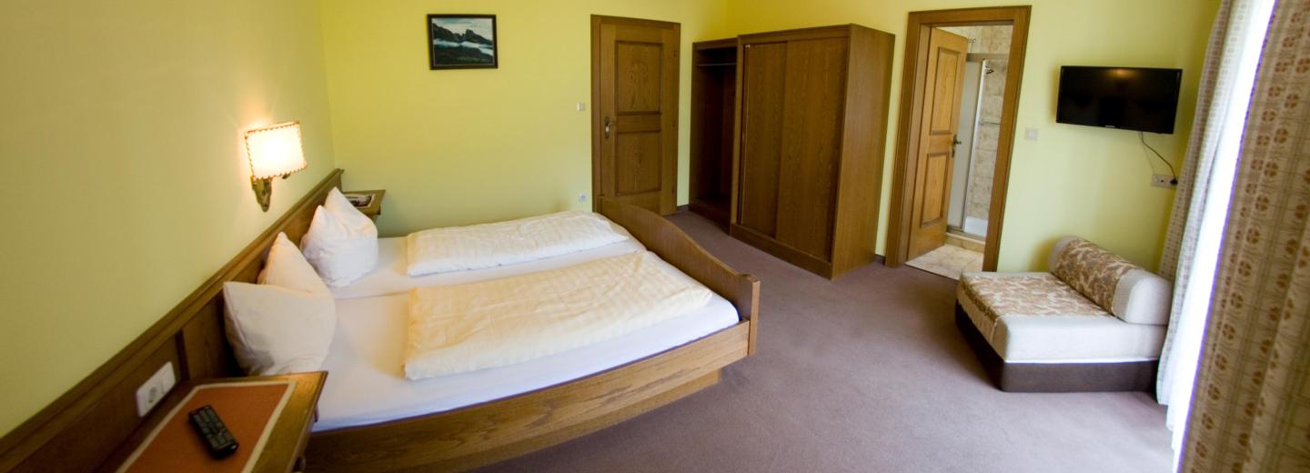 © Eurotours kétágyas szoba standard