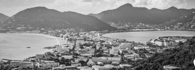 9784444/philispburg-sintmaarten-kaibik-istock-000033249406-full_1712564947220.jpg