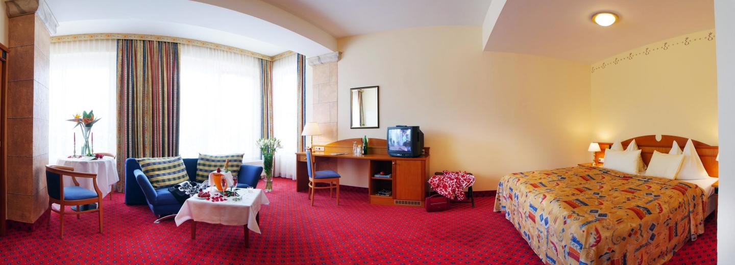 © Eurotours Zimmerbeispiel