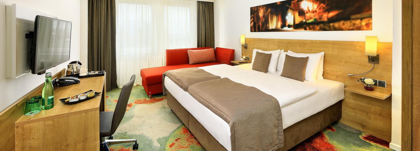© Eurotours Zimmerbeispiel, Doppelzimmer (DZ) Superior