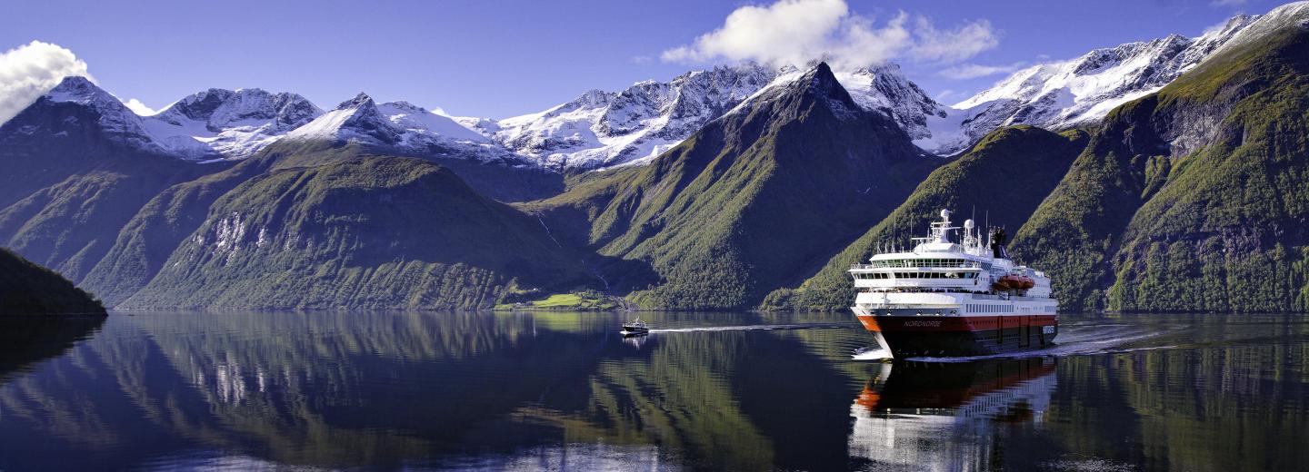 © Eurotours Hurtigruten - Klassische Postschiffroute - Kreuzfahrt