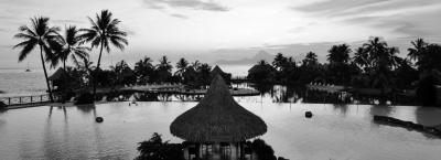 9819135/intercontinental-tahiti-resort-spa-23208149764-o_1748324483197.jpg