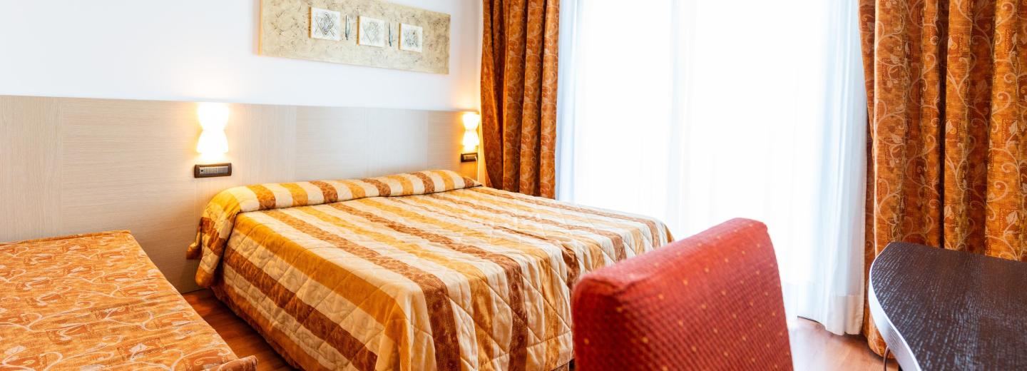 © Eurotours Zimmerbeispiel