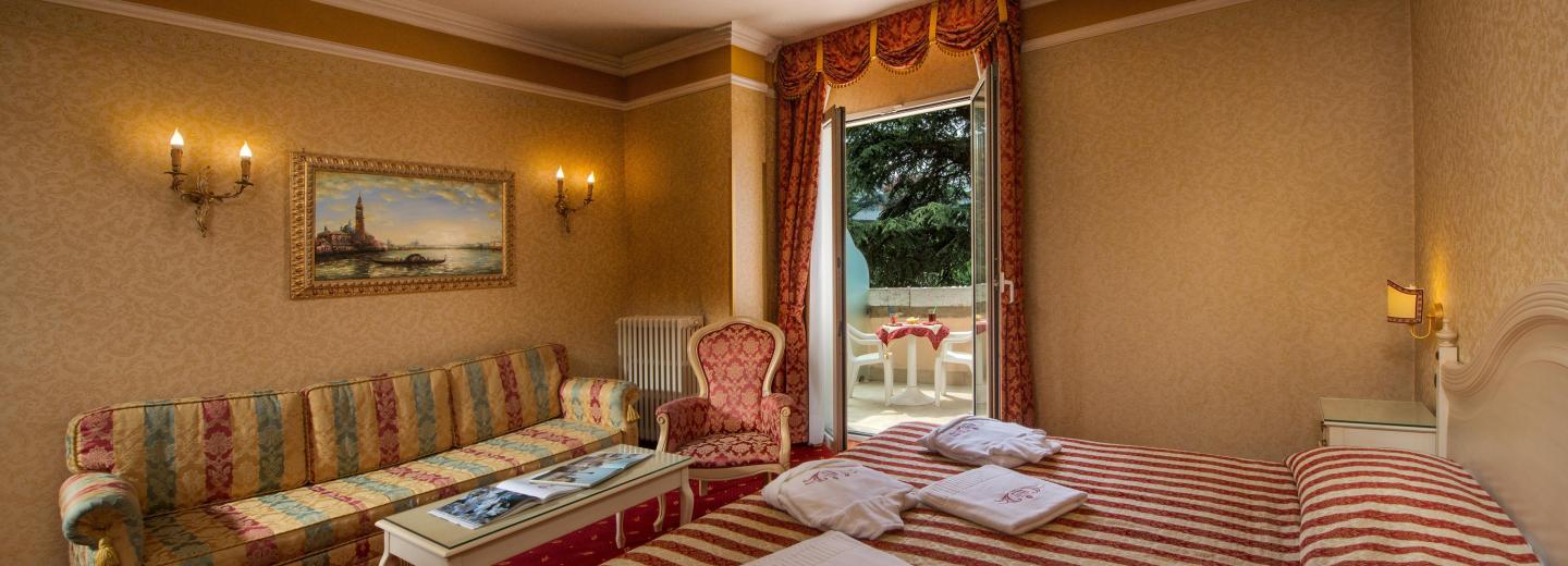 © Eurotours Zimmerbeispiel