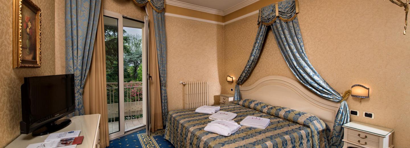 © Eurotours Zimmerbeispiel