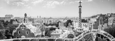 9819942/barcelona-parkguell-spanien-gettyimages-173659521-erweitert_1747744560841.jpg