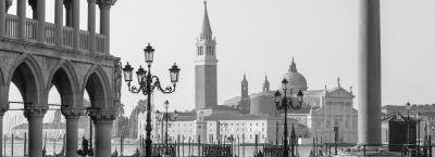 9820116/venedig-piazza-san-marco-gettyimages-181100309-erweitert-0_1747924889339.jpg