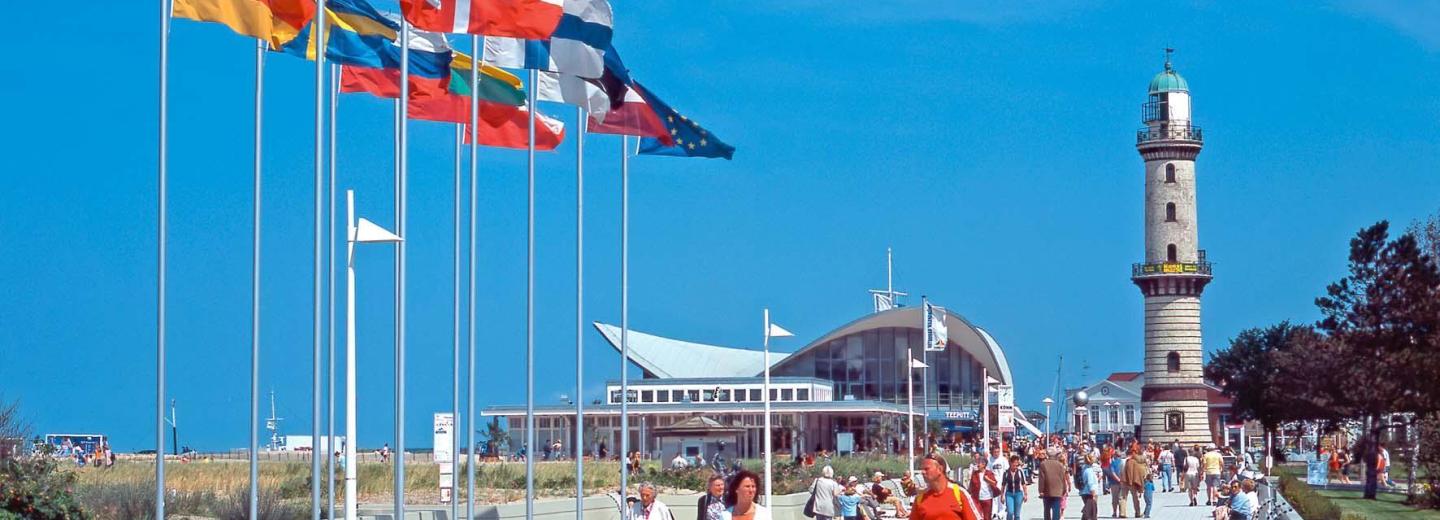 © Tourismuszentrale Rostock & Warnemünde Balti-tenger - Warnemünde tengerparti üdülőhely