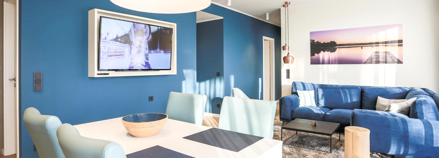 © Eurotours Beispielzimmer Suite Balkon Fortuna Landseite