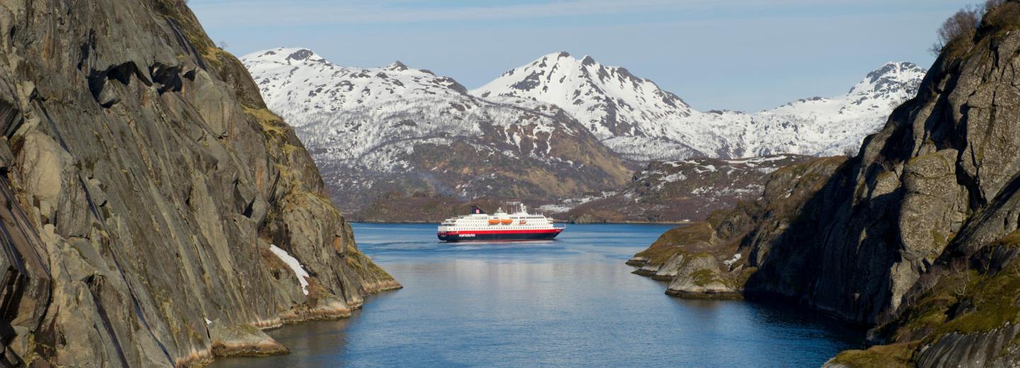 © Hurtigruten Hurtigruten - Klasszikus postai hajóút - Tengerjáró hajóút