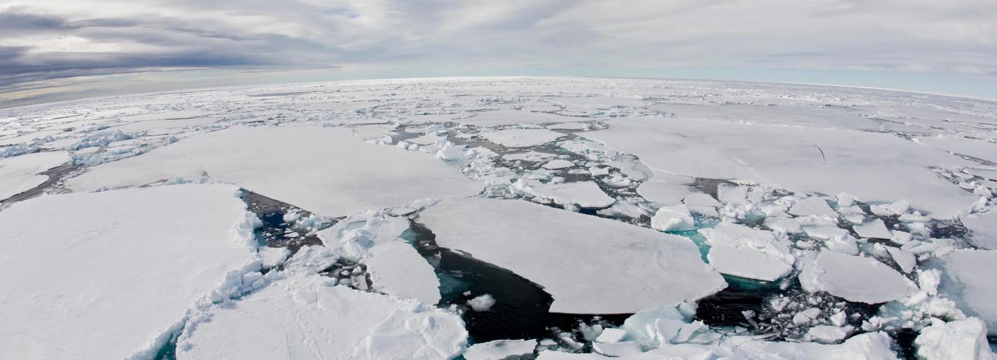© Eurotours Izland, Jan Mayen és Spitzbergen - városi kirándulás és expedíciós hajóút