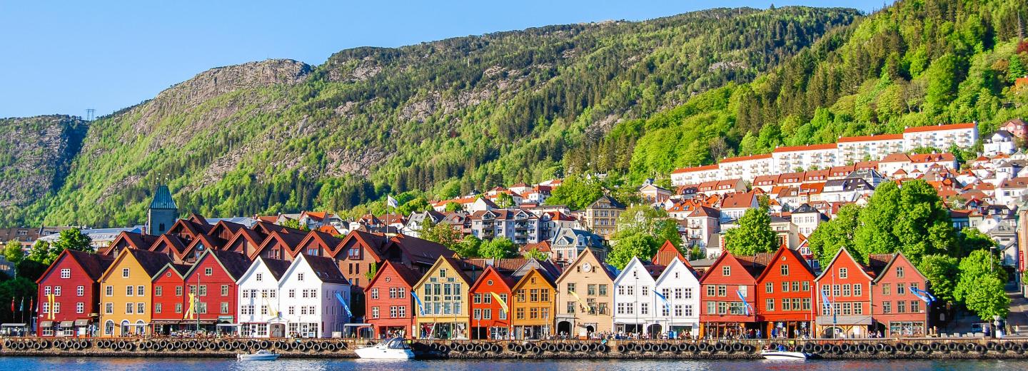 © Eurotours Hurtigruten - Klassische Postschiffroute - Kreuzfahrt