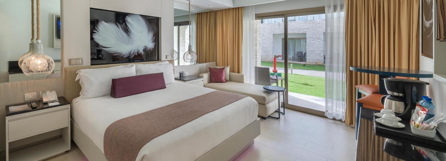 © Royalton CHIC Punta Cana Zimmerbeispiel Hotel Royalton CHIC Punta Cana