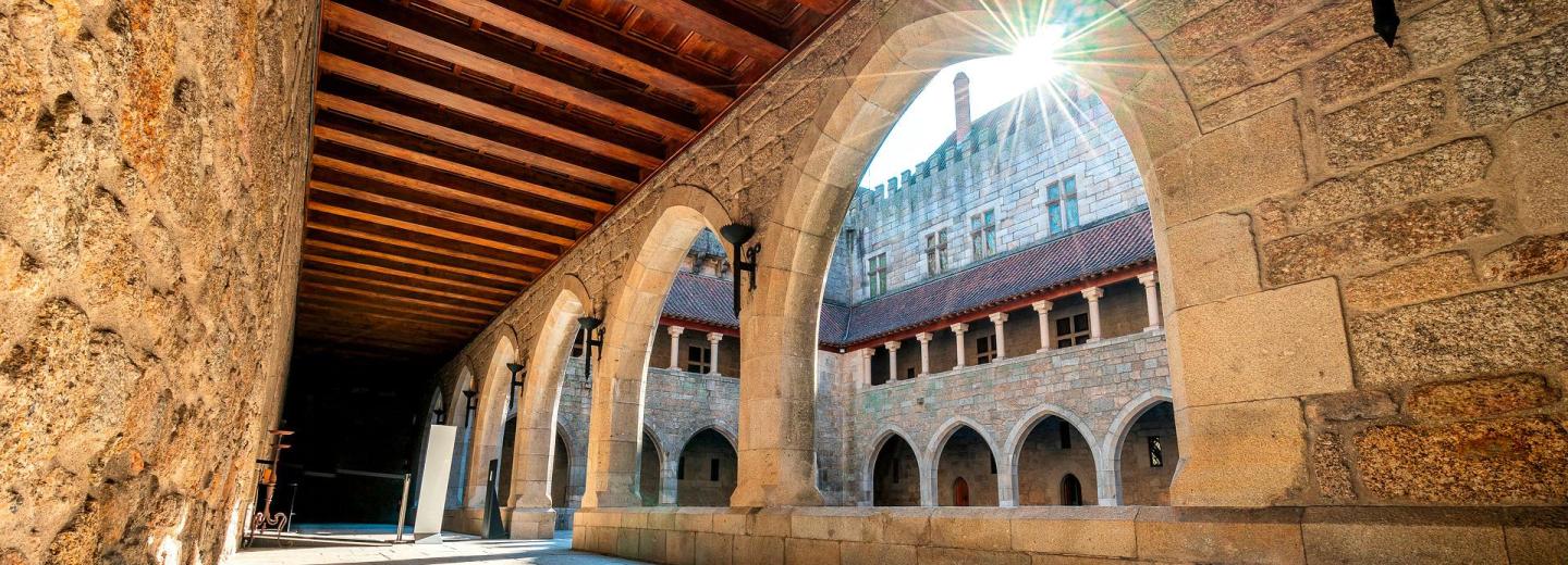 © Eurotours Észak-Portugália - Repülj, vezess és aludj!