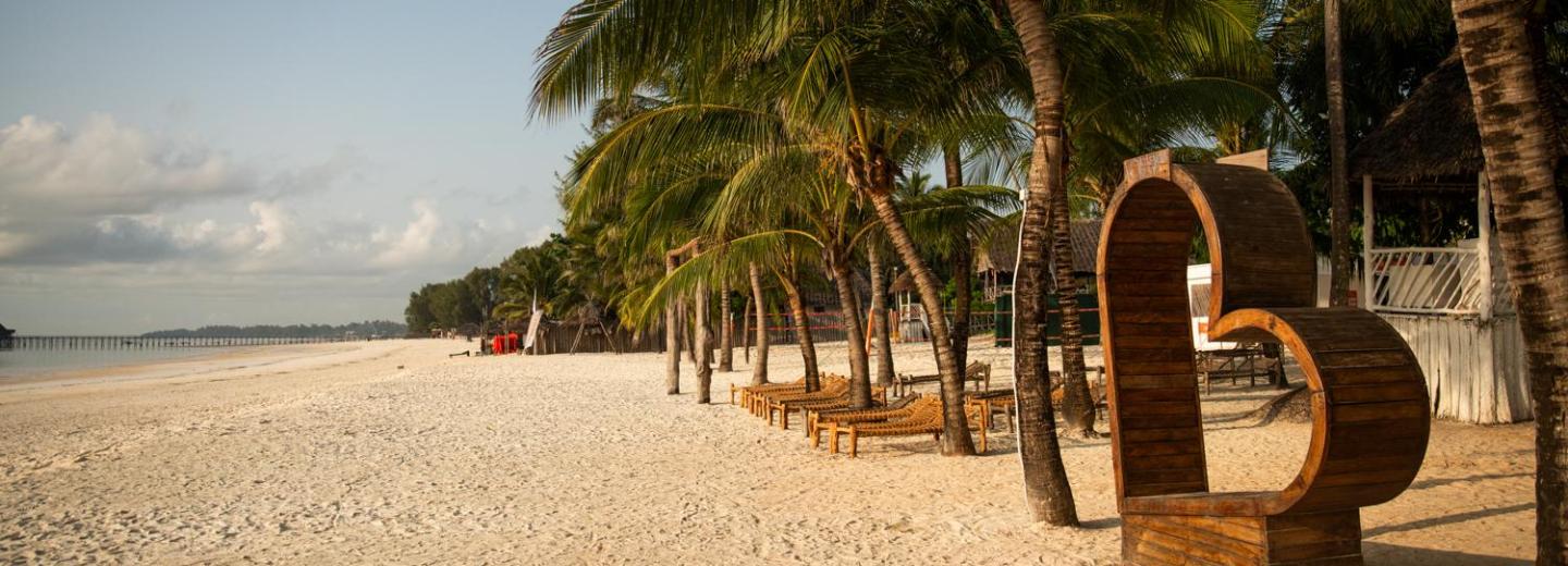 © Eurotours Zanzibar - Fürdőzés