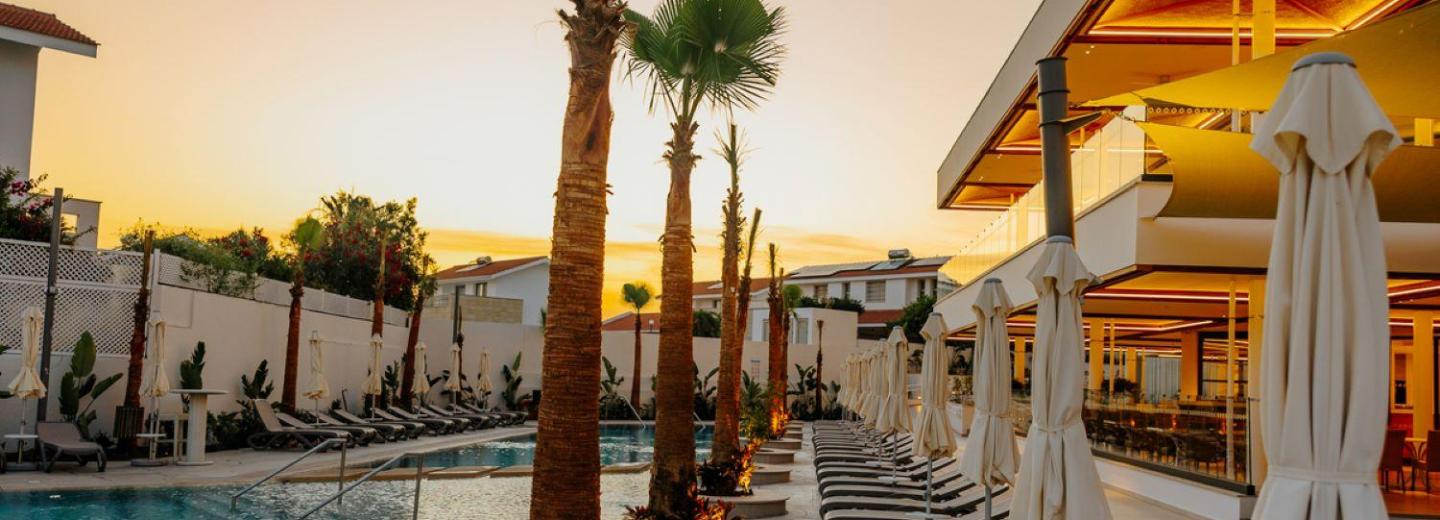 © Eurotours Larnaca - Fürdőzés