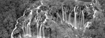 9824602/jezero-plitvicka-jezera-850060191-240123-42619-17_1758181554661.jpg