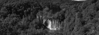 9824602/jezero-plitvicka-jezera-850060191-240123-42619-8_1758181522174.jpg
