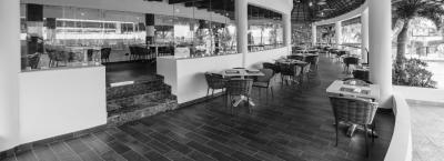 9824830/restaurant-chulavista-at-the-reef-playacar-in-playa-del-carmen-mexico_1758295649535.jpg
