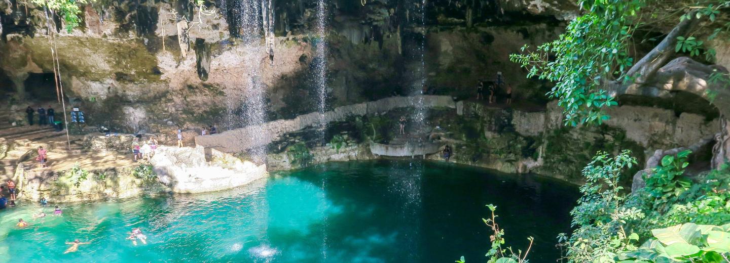 © Eurotours Mexikó - Yucatán - Oda-vissza út és úszás