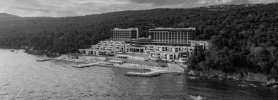 9826718/hilton-rijeka-costabella-beach-resort-spa-rijeka-850055709-061022-40180-7_1758804605849.jpg