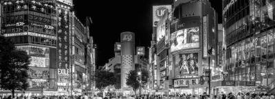 9826857/tokio-shibuya-kreuzung-gettyimages-491924730-erweitert-0_1759224828904.jpg