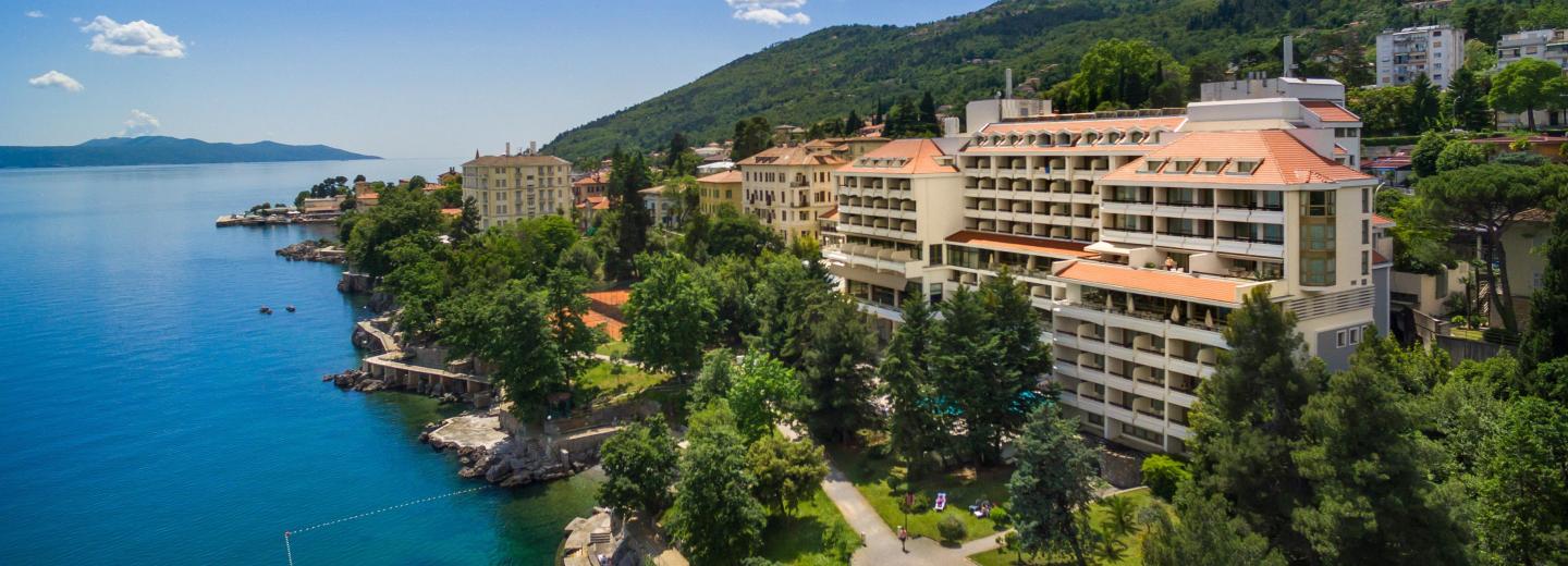 © Eurotours Hotel Excelsior, Lovran