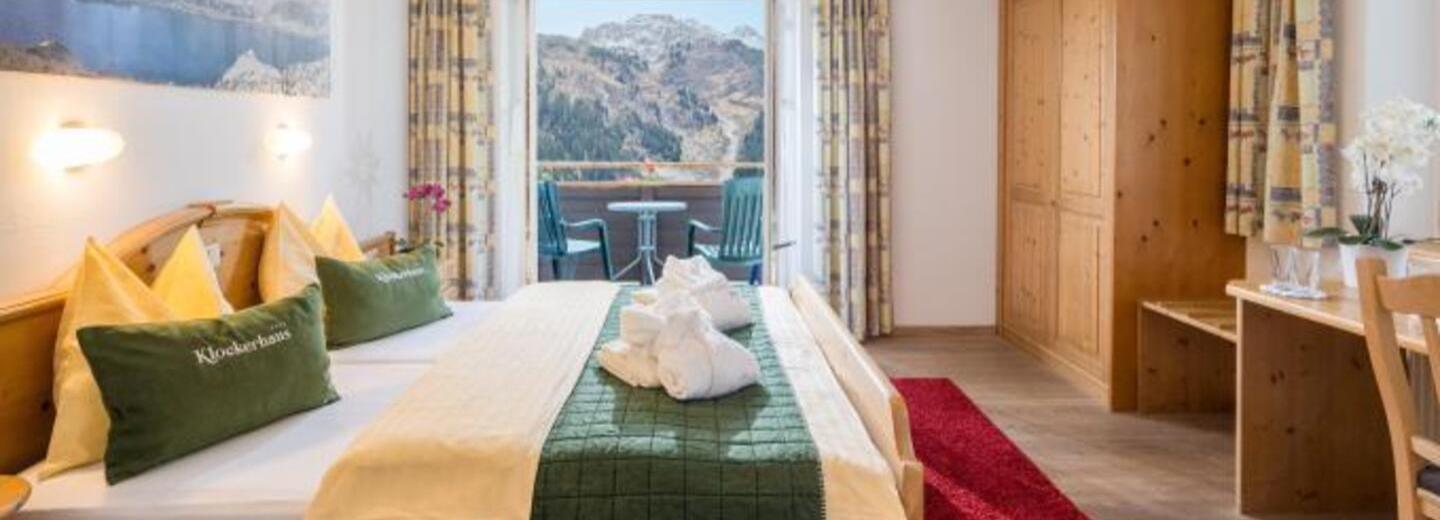 Szoba példa, standard kétágyas szoba Edelweiss vendégház