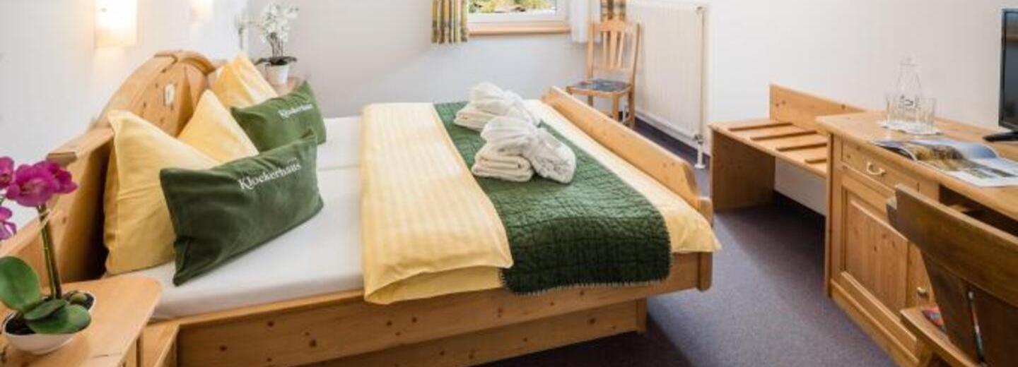 Szoba példa, kétágyas szoba Economy Edelweiss vendégház