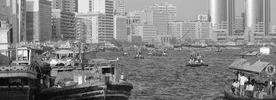 9827772/dubai-boote-tmax-fotolia_1760524563704.jpg