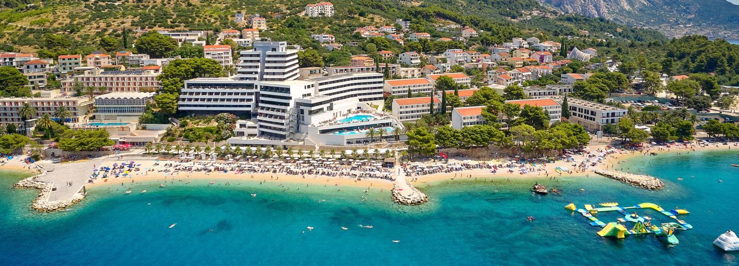 Medora Auri Family Beach Resort, Podgora