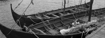 9828261/vbg25607-nachbauten-von-wikinger-booten_1761231820861.jpg