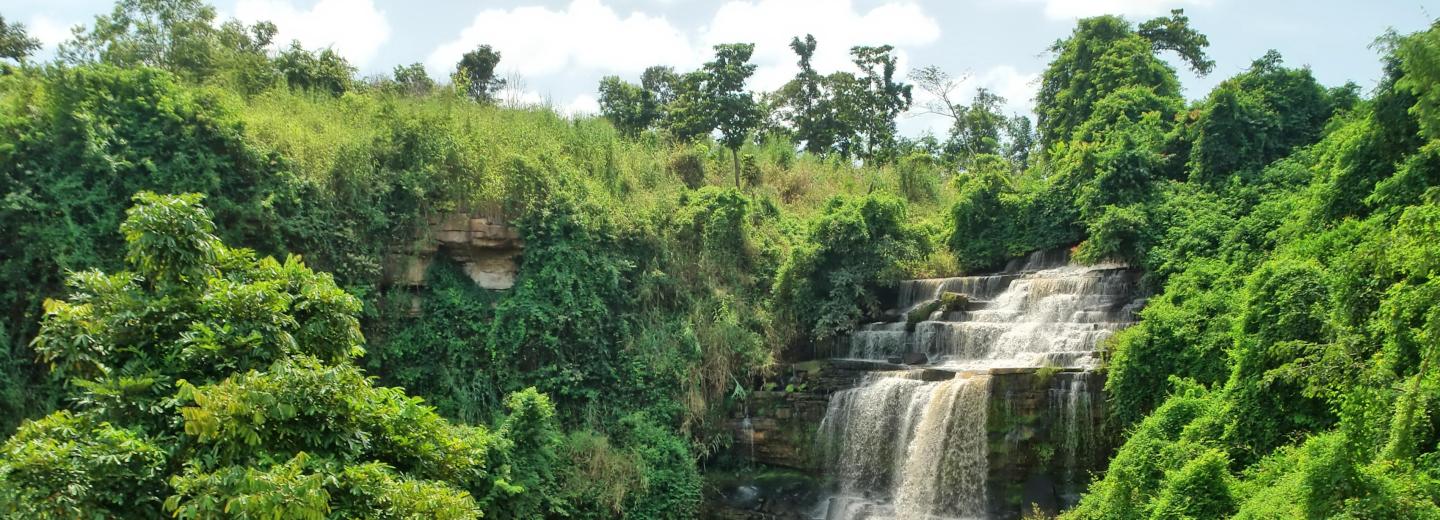 Ghána - természet, történelem és tenger - körutazás és fürdőzés