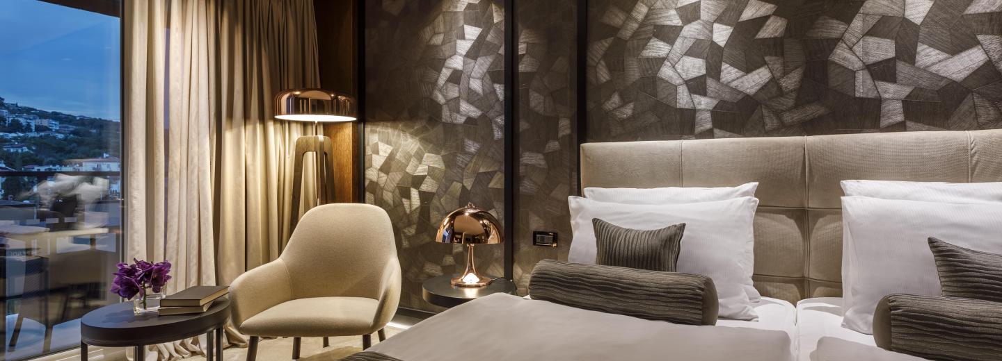 Zimmerbeispiel, Doppelzimmer «Superior Balkon Parkblick»