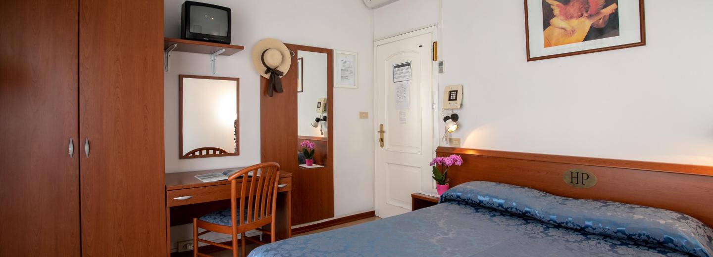 Zimmerbeispiel, Doppelzimmer „Standard Balkon“