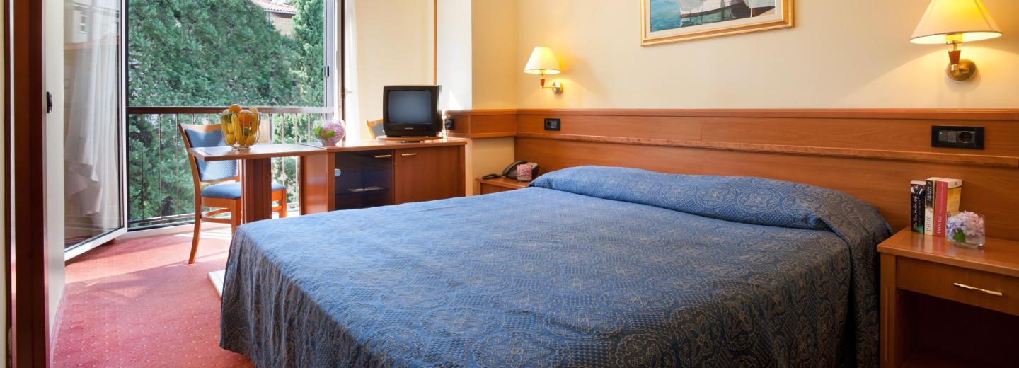 Zimmerbeispiel, Doppelzimmer „Superior Straßenblick“