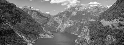 9828876/geirangerfjord-gettyimages-502640173-erweitert_1762854059412.jpg