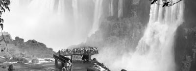 9830047/iguazu-wasserfall-gettyimages-496540104-erweitert_1763542352097.jpg