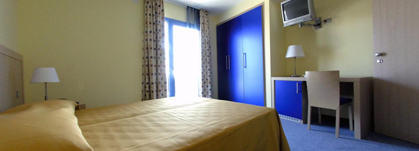 Szoba példa, kétágyas szoba erkéllyel