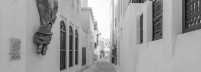 9830504/bahrain-pearling-path-old-town-district-bahrain-adobestock-1254198590_1764172201069.jpeg