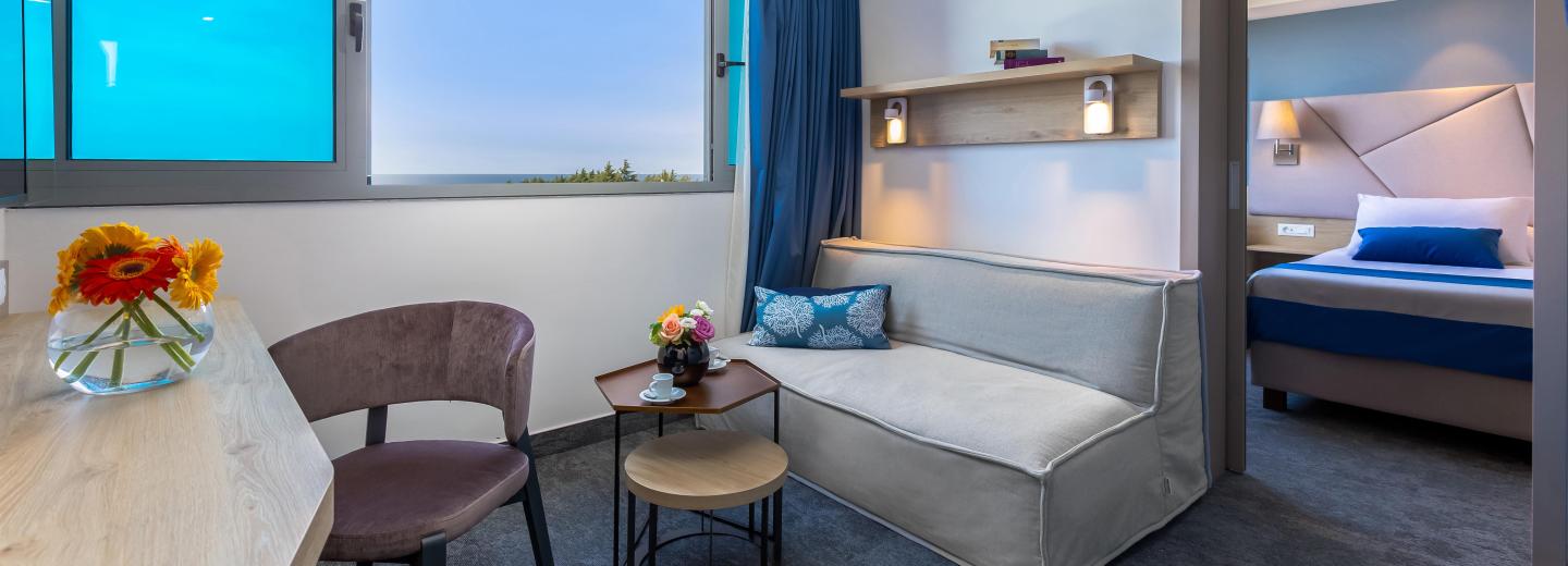 Zimmerbeispiel, Juniorsuite „Balkon Parkseite JRSUP“