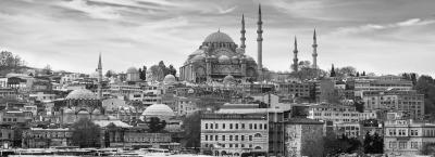 9831486/vbg32348-blick-auf-istanbul_1765963484114.jpg